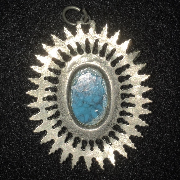 Blue Pendant - Picture 2 of 3